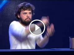 Mişcă degetele mai repede decât mişti tu ochii (VIDEO)