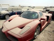 Poliţia din Dubai a găsit peste 3000 de maşini de lux abandonate