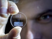 Discurile 5D pot stoca informaţii până la sfârşitul lumii discuri 5d