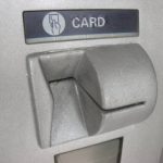 furt-bani-bancomat1