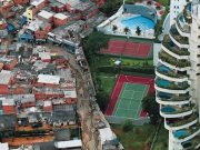 Linia dintre oamenii bogaţi şi săraci te va pune pe gânduri bogati si saraci