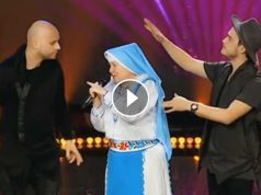 Măicuţa Cosmică e nebună de legat şi oamenii fac mişto pe seama ei maicuta cosmica iumor