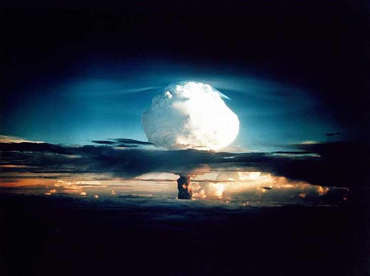 imagini istorice rare test nuclear mike