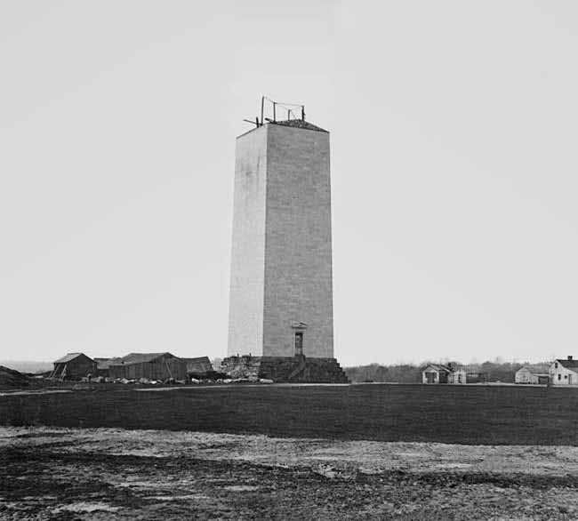 fotografii din timpul construirii monumentul washington