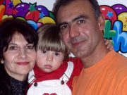 Povestea tragică a doi părinţi găsiţi morţi lângă fiul lor răpus de cancer morţi lângă fiul lor