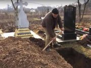 O femeie a revenit la viaţă la zece ore după ce i-a fost declarat decesul revenit la viaţă