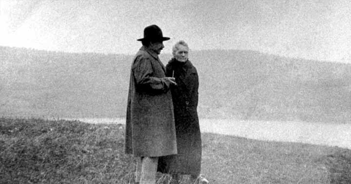 albert einstein şi marie curie