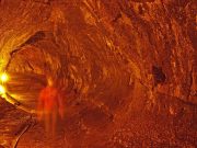 Există viaţă care se ascunde în peşterile antice de pe Marte? există viaţă în peşterile antice de pe Marte