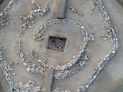 O piramidă hexagonală din epoca bronzului, care „nu seamănă cu nimic de până acum”, descoperită în stepa eurasiatică piramidă hexagonală