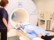 O femeie a intrat cu un pistol într-un aparat RMN, iar inevitabilul s-a produs. Nu degeaba metalele sunt interzise la RMN pistol într-un aparat rmn