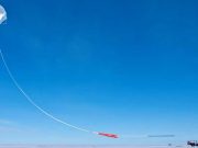 Un balon gigant al NASA efectuează un zbor record deasupra Antarcticii, la limita spațiului cosmic. A stat în aer peste 55 de zile balon gigant al NASA