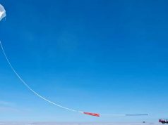 Un balon gigant al NASA efectuează un zbor record deasupra Antarcticii, la limita spațiului cosmic. A stat în aer peste 55 de zile balon gigant al NASA