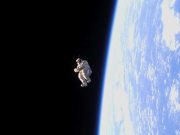 Ar putea oamenii să supravieţuiască în spaţiu? Depinde de modul în care se adaptează microbiomul nostru intestinal Ar putea oamenii să supravieţuiască în spaţiu