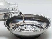 De ce mercurul este lichid la temperatura camerei și alte metale nu sunt? mercurul este lichid la temperatura camerei