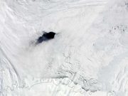 De ce se formează o gaură uriaşă în gheaţa din Antarctica: după 50 de ani, cercetătorii au aflat gaură uriașă în gheața din Antarctica