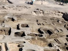 Artefacte uimitoare din Egiptul Antic, descoperite în zeci de morminte misterioase Artefacte uimitoare din Egiptul Antic