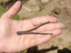 Un compas vechi de 500 de ani, dezgropat în Polonia, ar fi aparținut astronomului Copernic compas vechi de 500 de ani