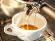 Cofeina din sânge poate influența grăsimea corporală și riscul de diabet, arată un studiu Cofeina din sânge