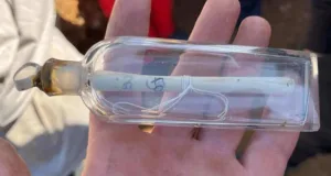 mesaj într-o sticlă veche de 200 de ani
