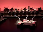 Premieră mondială: un robot a dirijat orchestra simfonică din Dresda un robot a dirijat orchestra simfonică din Dresda