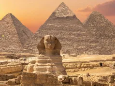 Câte laturi are Marea Piramidă din Giza