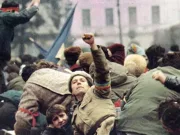 18 decembrie 1989: „Noaptea Trandafirului”. Morţii Timişoarei au fost furaţi din morgă şi incineraţi la Bucureşti, din ordinul Elenei Ceauşescu Noaptea Trandafirului