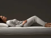 Există o poziție de somn care este mai bună decât altele, potrivit experților poziție de somn