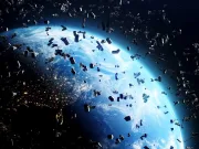 Deșeurile spațiale ar putea lovi avioanele de pasageri, conform unui studiu recent Deșeurile spațiale