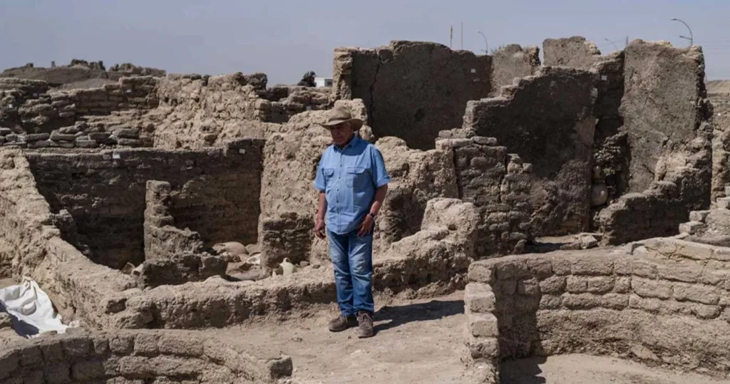 Amenhotep al III-lea orașul pierdut al aurului