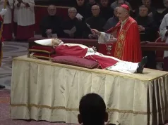 Ce se întâmplă când moare papa