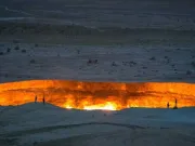 Top 10 cele mai periculoase locuri de pe Pământ pe care aventurierii trebuie să le cunoască cele mai periculoase locuri de pe Pământ porțile iadului