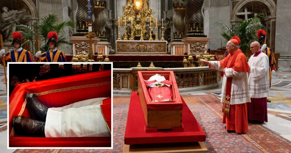 papa francisc pantofi