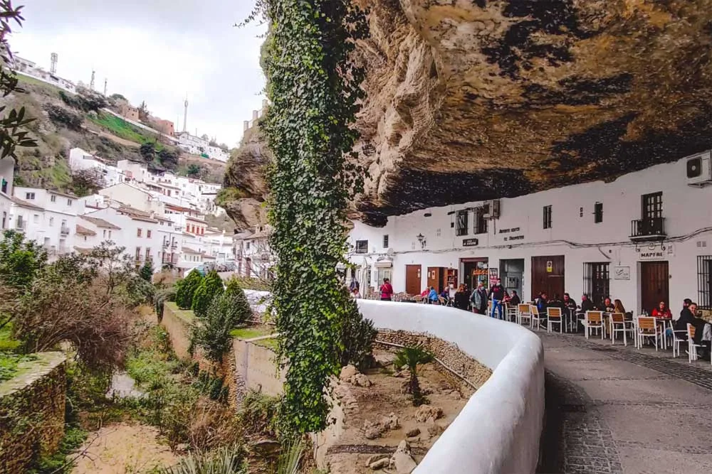 Setenil de las Bodegas