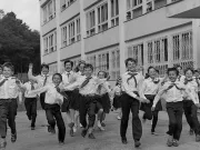 De ce copiii nu merg vara la școală și care este originea acestui obicei? De ce copiii nu merg vara la școală