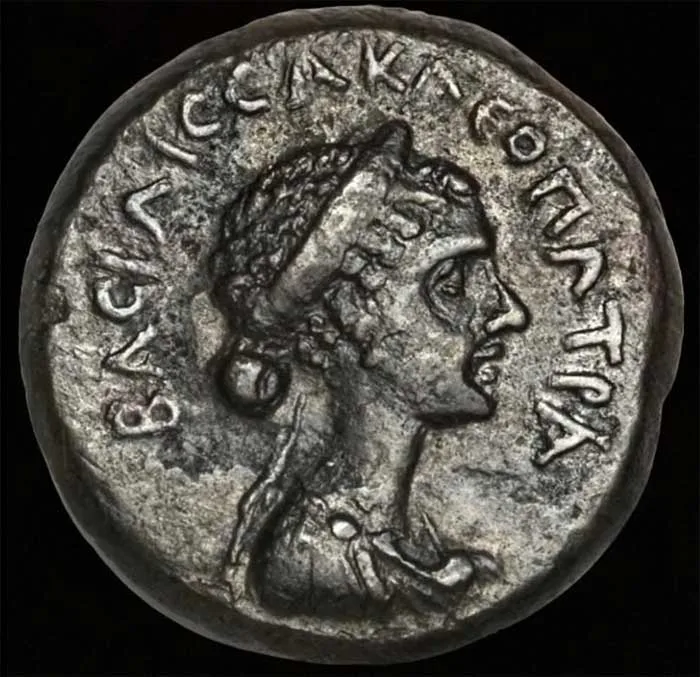 monedă cleopatra hemiobol