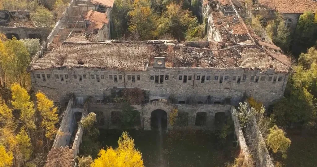 închisoarea doftana