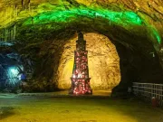 Mina de sare Khewra descoperită de Alexandru cel Mare, este încă funcțională după 2.300 de ani Mina de sare Khewra