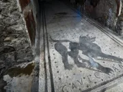 Secretul textelor romane vechi de 2.000 de ani, descifrat de cercetători cu ajutorul inteligenței artificiale Secretul textelor romane vechi de 2.000 de ani, descifrat de cercetători cu ajutorul inteligenței artificiale