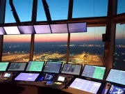 Nu e un film SF. Cum aeroporturile noastre transmit o invitație extratereștrilor aflați la 200 de ani-lumină aeroporturile noastre transmit o invitație extratereștrilor