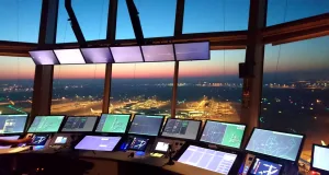 aeroporturile noastre transmit o invitație extratereștrilor