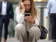 Escrocheria care îţi goleşte contul. O nouă fraudă bancară care te lasă fără bani cu un singur clic într-o aplicație Escrocheria care îţi goleşte contul