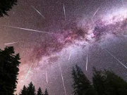 Cerul nopții este pe cale să explodeze în culori. Ghidul tău pentru cea mai frumoasă ploaie de meteoriți a anului, confirmată de NASA ploaie de meteoriți perseidele 2025