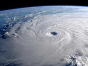 De ce uraganele devin mai puternice și mai rapide uraganele devin mai puternice