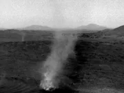 Roverul Perseverance al NASA a înregistrat dovezi ale existenței unor vârtejuri de praf electrificate pe Marte Roverul Perseverance al NASA a înregistrat dovezi ale existenței unor vârtejuri de praf electrificate pe Marte