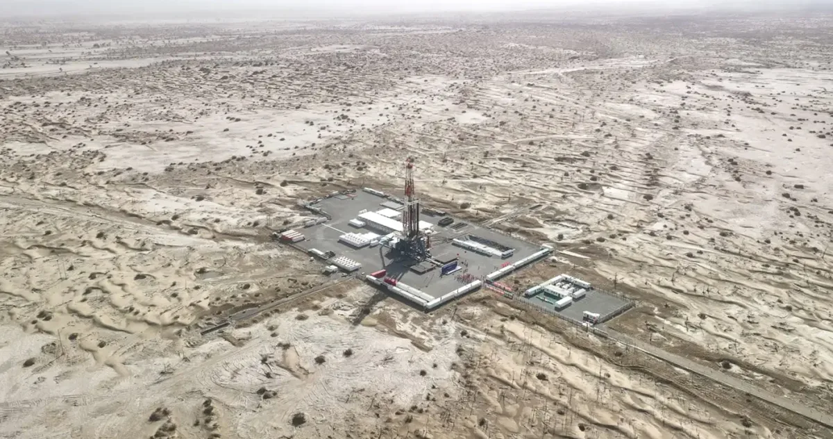 „China tocmai a lăsat o cicatrice de 10 kilometri în Pământ”: inginerii caută secrete antice din Cretacic sub temperatura copleșitoare și presiunea rocilor