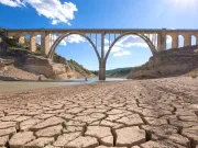 Continentele Pământului se usucă mai repede ca niciodată, avertizează un nou studiu Continentele Pământului se usucă mai repede ca niciodată