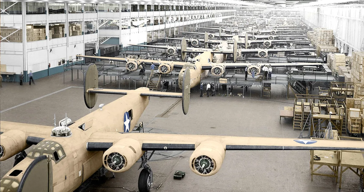 Willow Run, unde Ford construia un bombardier la fiecare oră