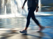 Mersul pe jos îți poate prelungi viața, dar numai dacă eviți această greșeală pe care aproape toți o facem Mersul pe jos îți poate prelungi viața, dar numai dacă eviți această greșeală pe care aproape toți o facem