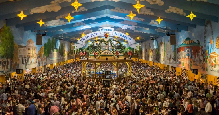 ce este oktoberfest
