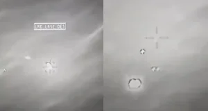 rachetă Hellfire care lovește OZN